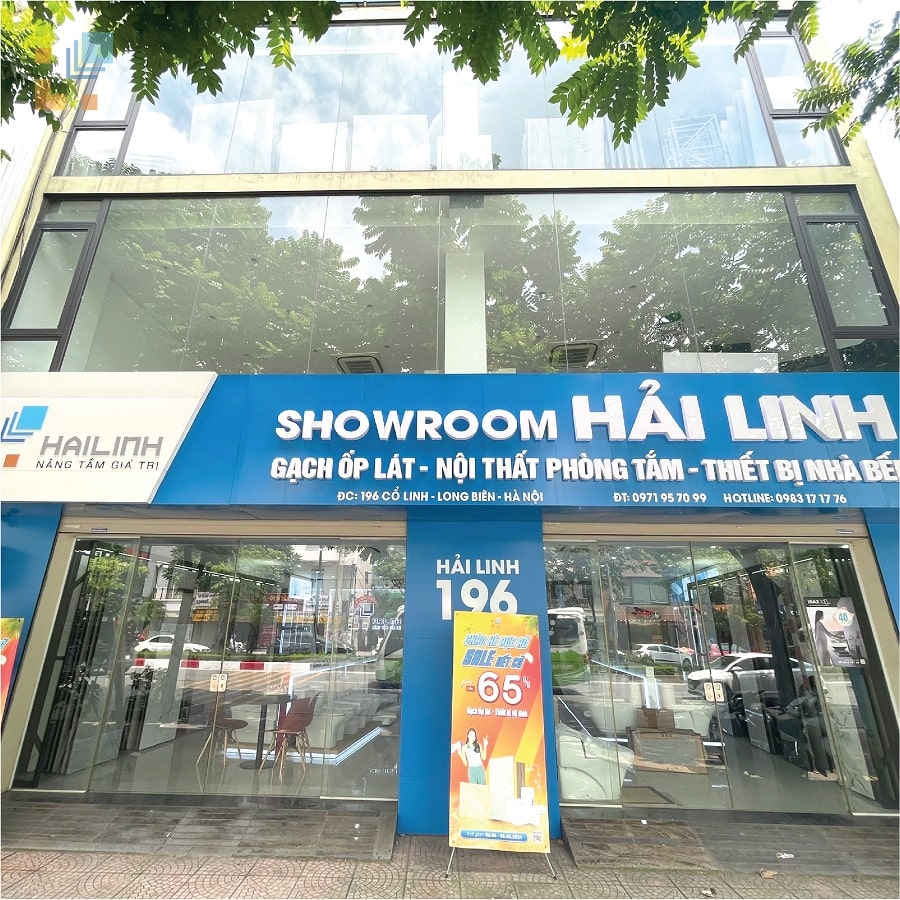 không gian bên ngoài showroom