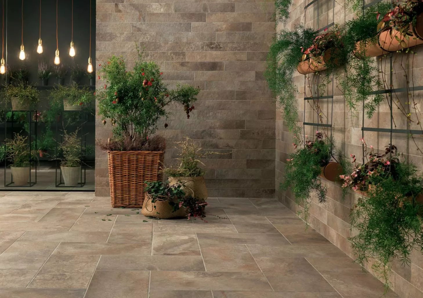 gach-op-tuong-rao-gia-da-3