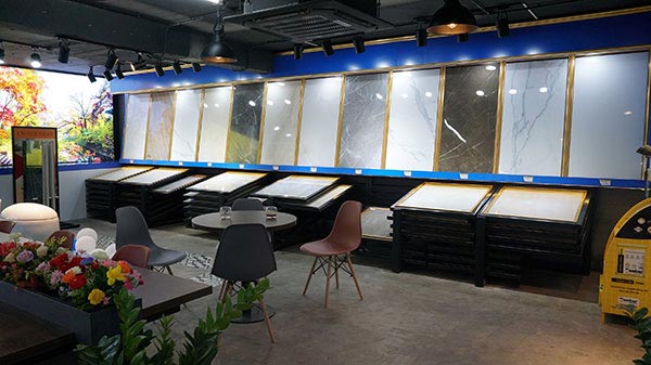 showroom-gach-hai-linh
