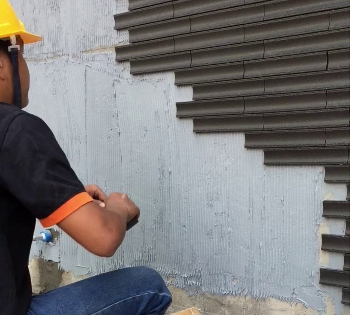 Xử lý và làm sạch bề mặt tường, cán nền một cách chuẩn xác